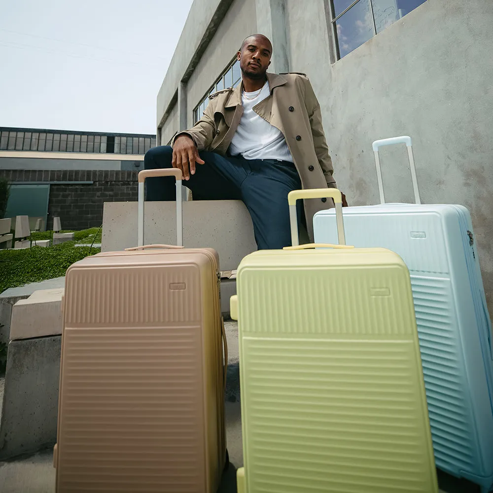 Pastel 26" Luggage | Lightweight Luggage